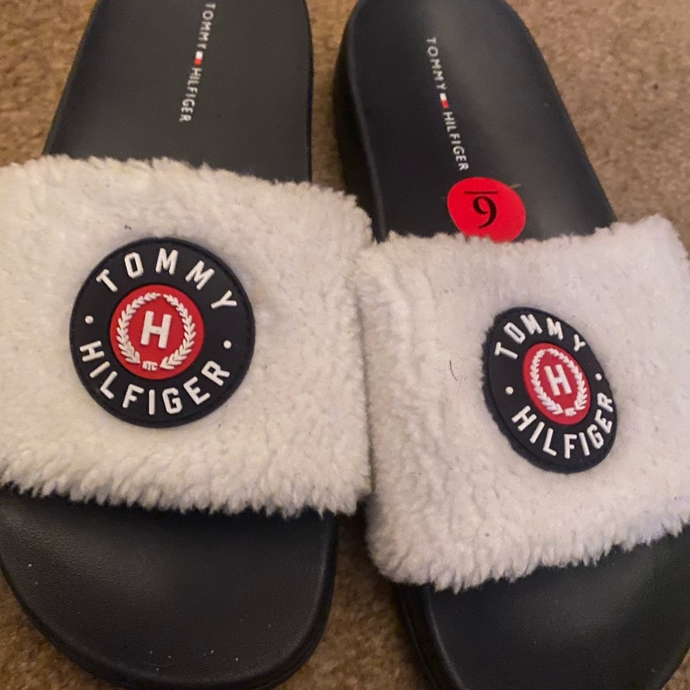 NWOT  ladies Tommy Hilfiger slides